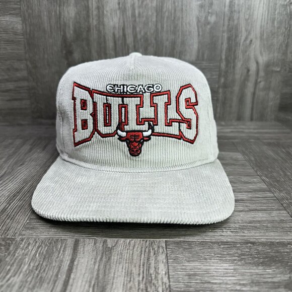 New Era Chicago Bulls Grey Cord Golfer SnapBack Hat Mens - Picture 1 of 4